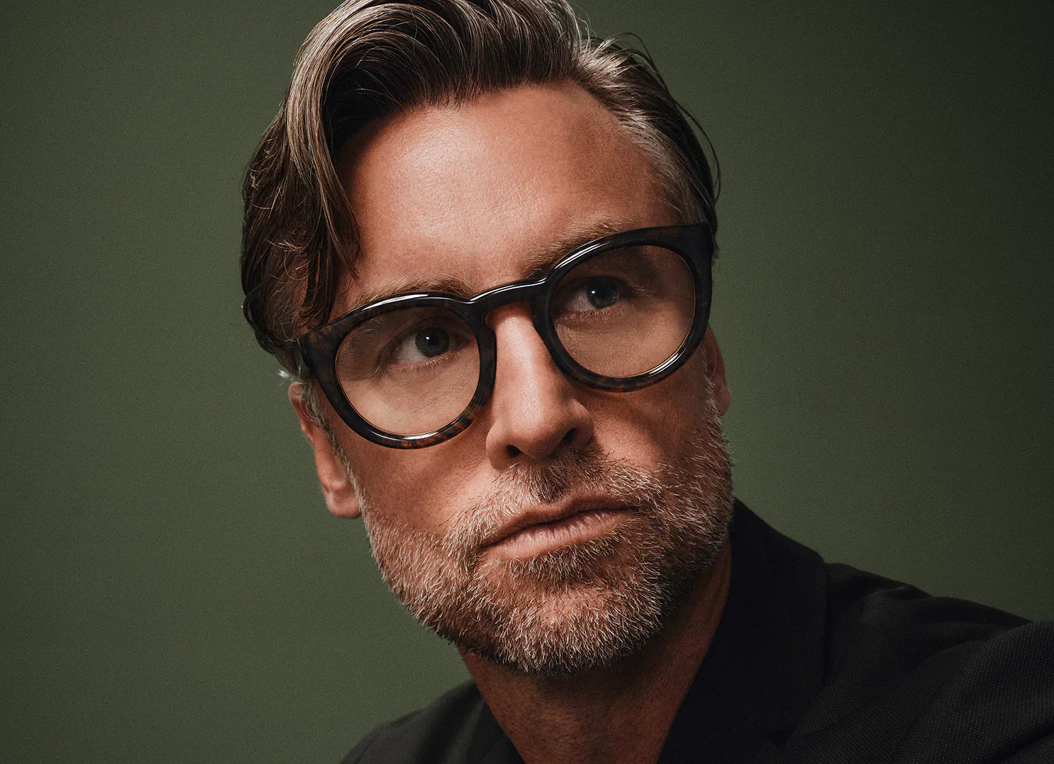 Hoffmann: L'eccellenza degli occhiali in corno naturale di bufalo in esclusiva a Roma