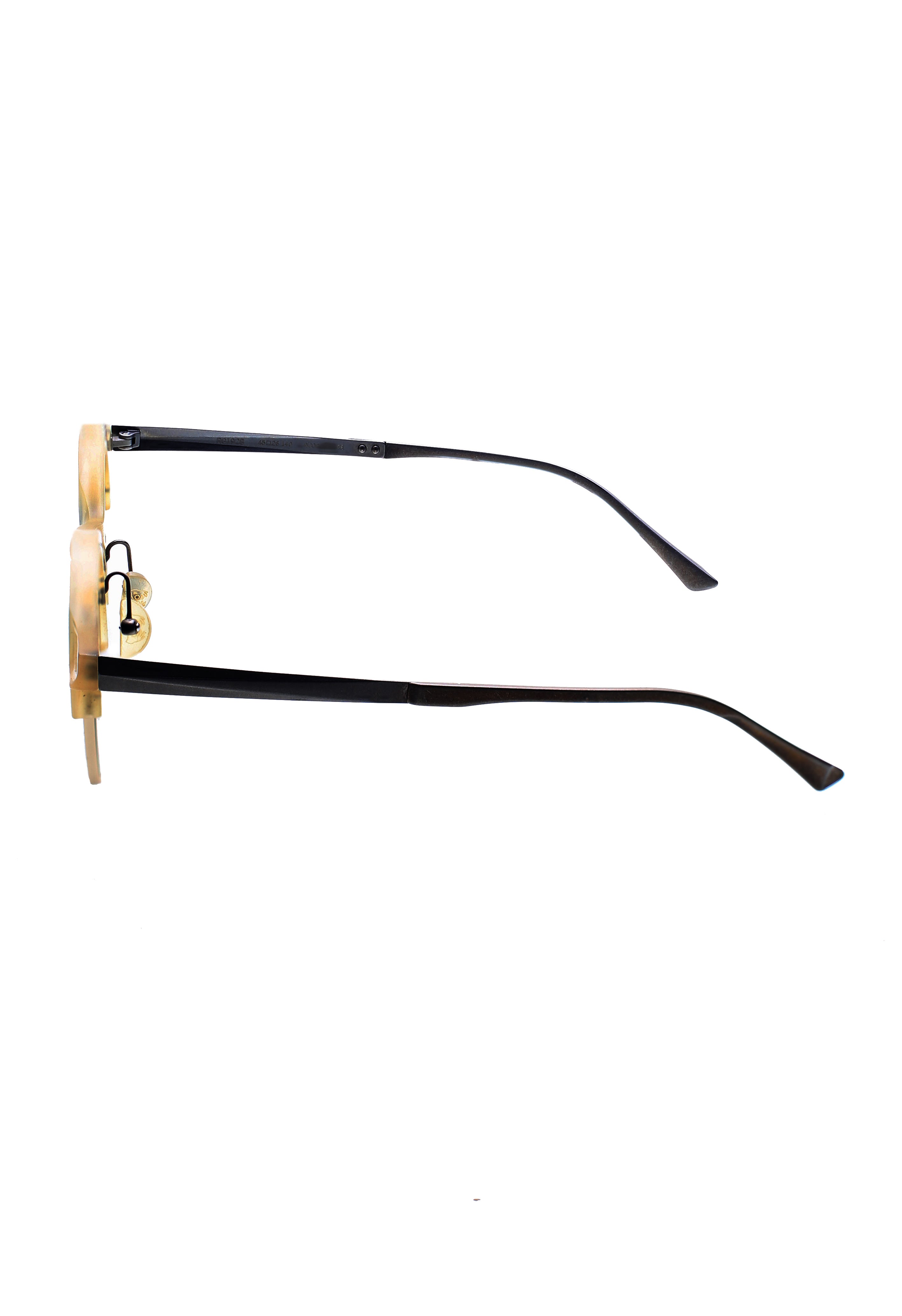 Rigards RG 1928 148 amber Lateral